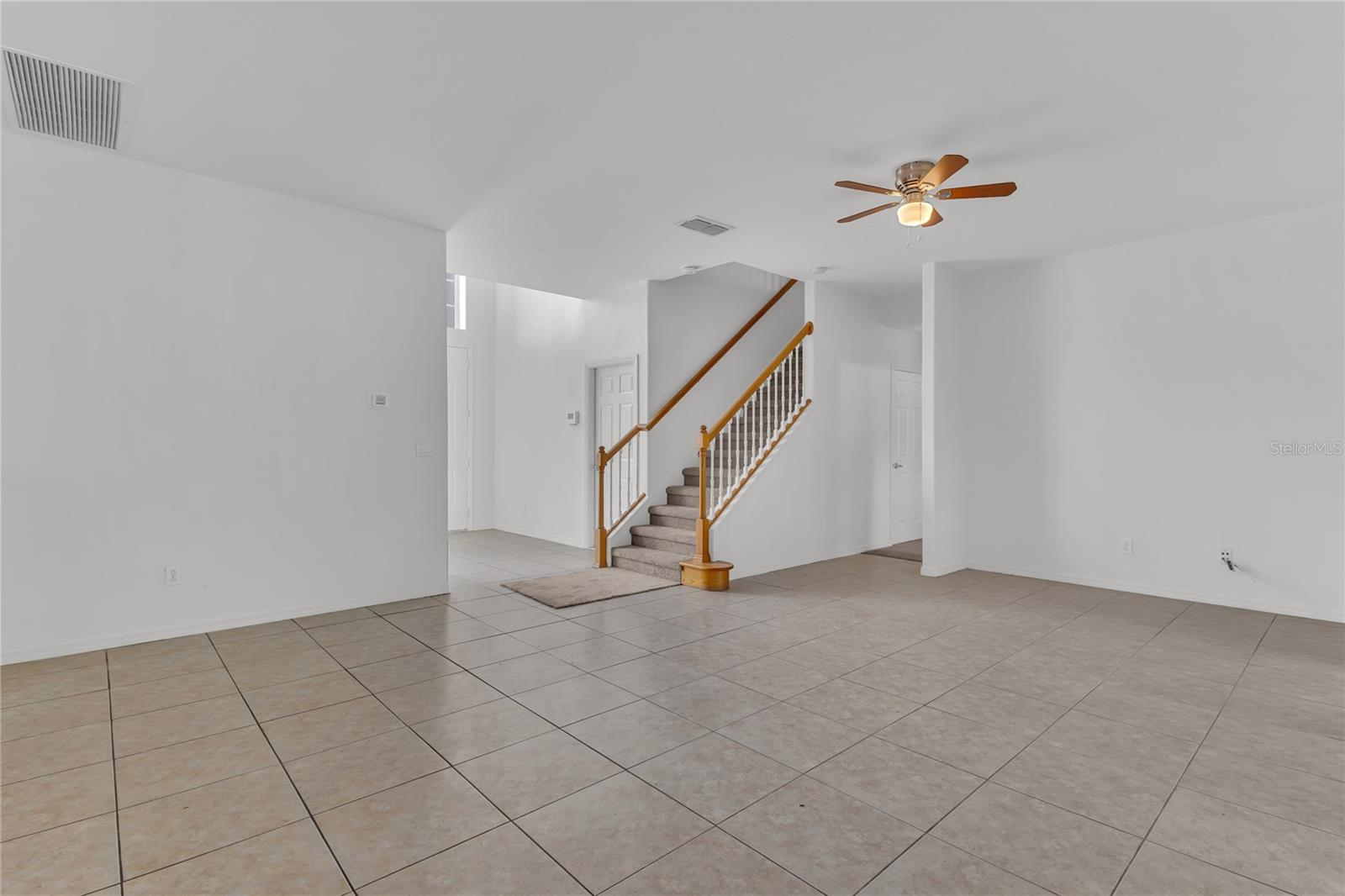 7172 WHITE TRILLIUM CIR, ORLANDO, FL, 32818