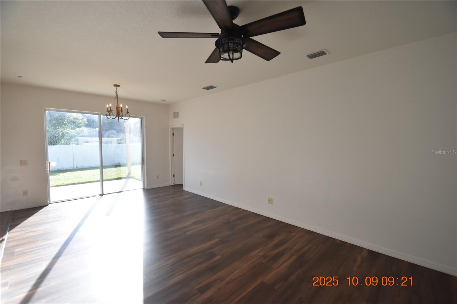 1412 MAIN ST, VALRICO, FL, 33594