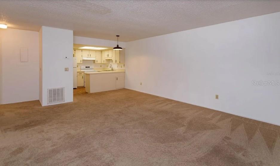 68 WINDTREE LN #201, WINTER GARDEN, FL, 34787