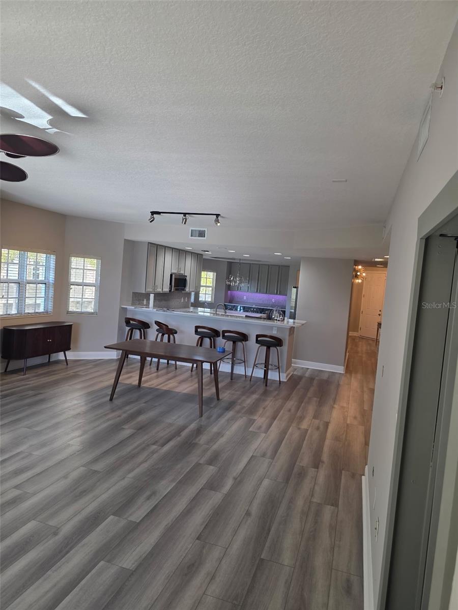 7194 KEY HAVEN RD #206, SEMINOLE, FL, 33777