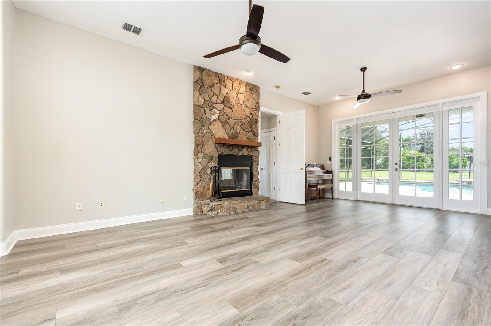 17416 MAGNOLIA ISLAND BLVD, CLERMONT, FL, 34711