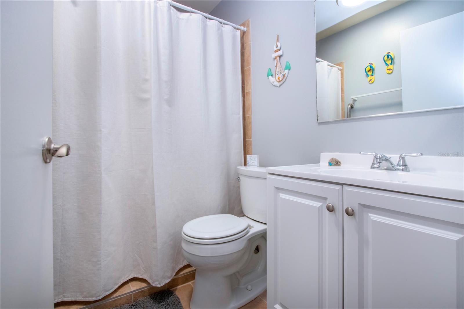 1804 FOXHUNT DR #B, SUN CITY CENTER, FL, 33573