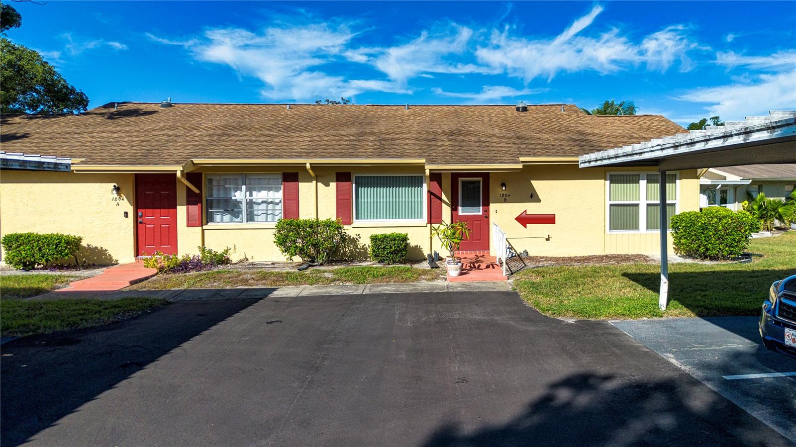 1804 FOXHUNT DR #B, SUN CITY CENTER, FL, 33573