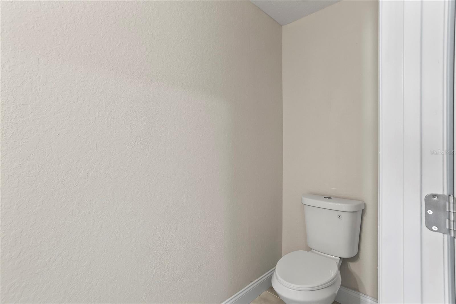 214 PINEWOOD DR, DAVENPORT, FL, 33896