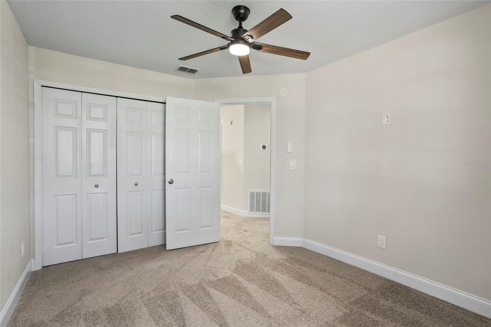 214 PINEWOOD DR, DAVENPORT, FL, 33896