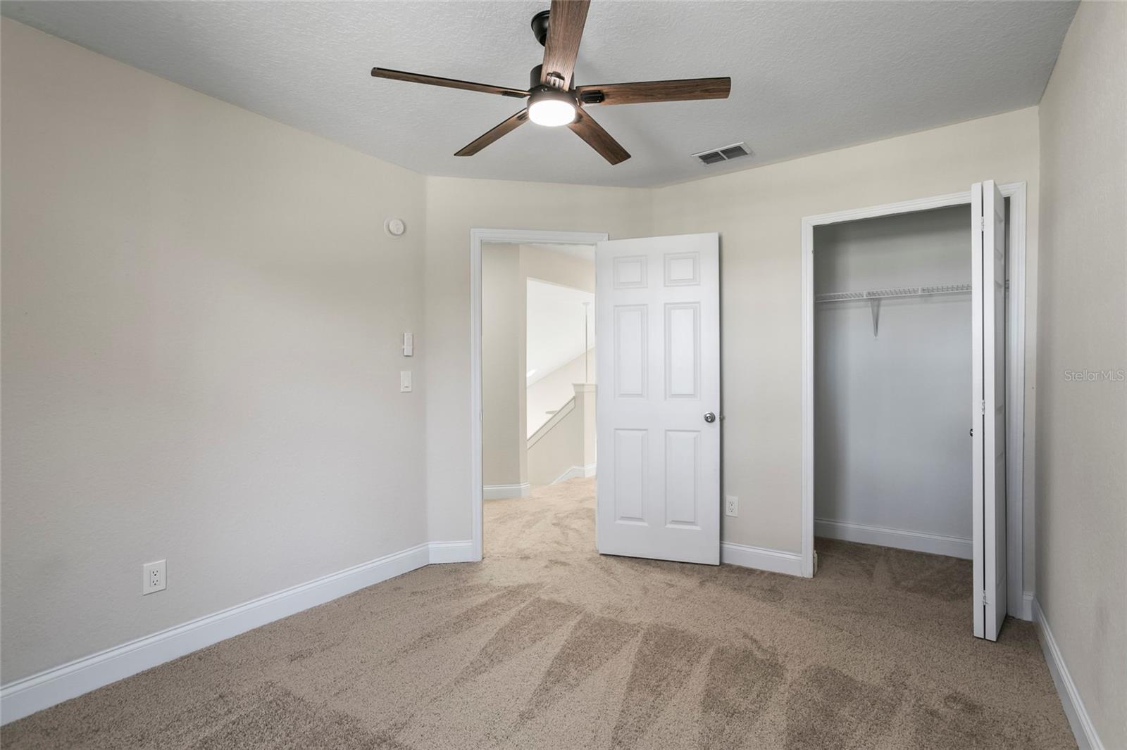 214 PINEWOOD DR, DAVENPORT, FL, 33896