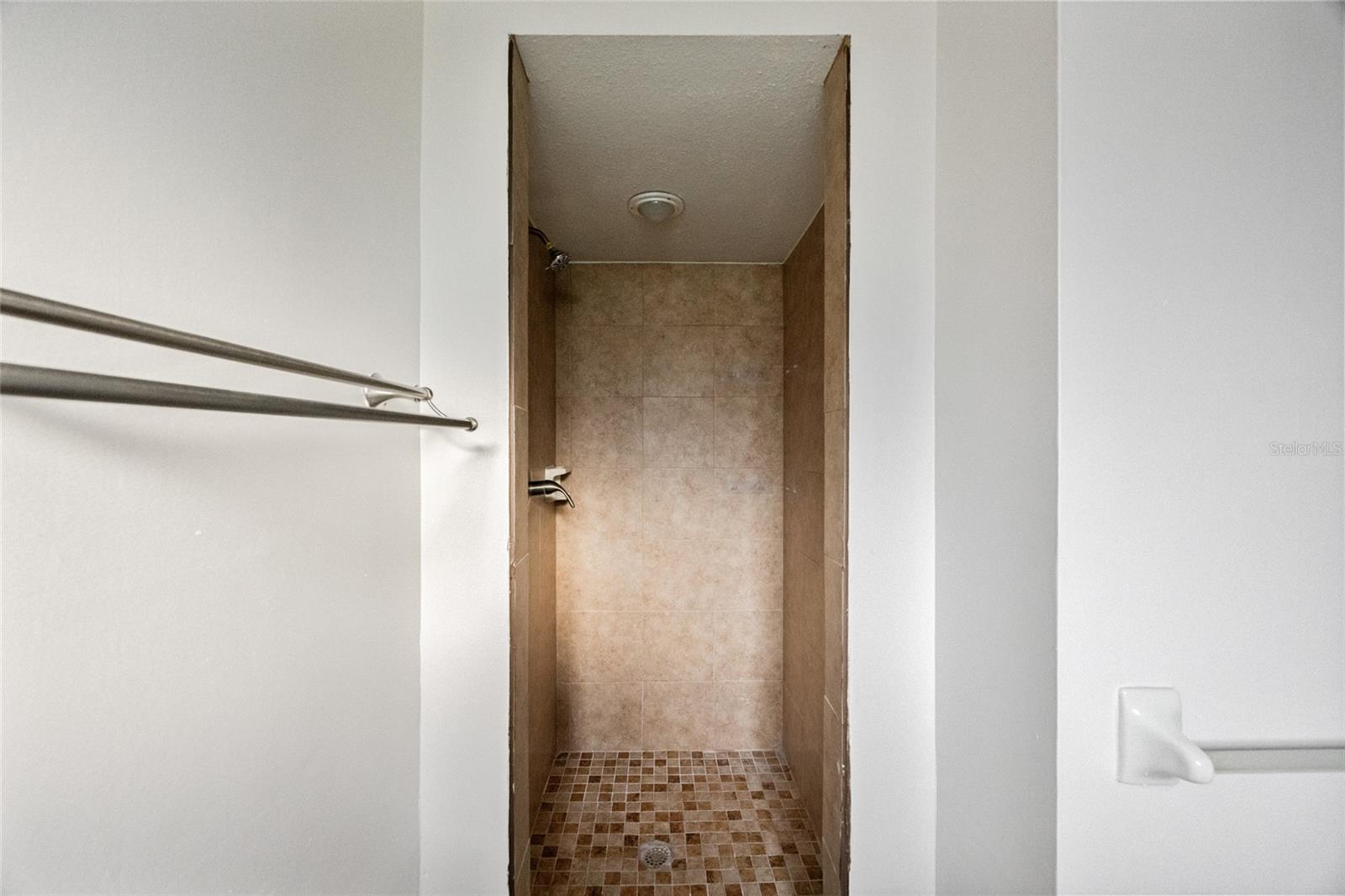 4369 MARINE PKWY, NEW PORT RICHEY, FL, 34652