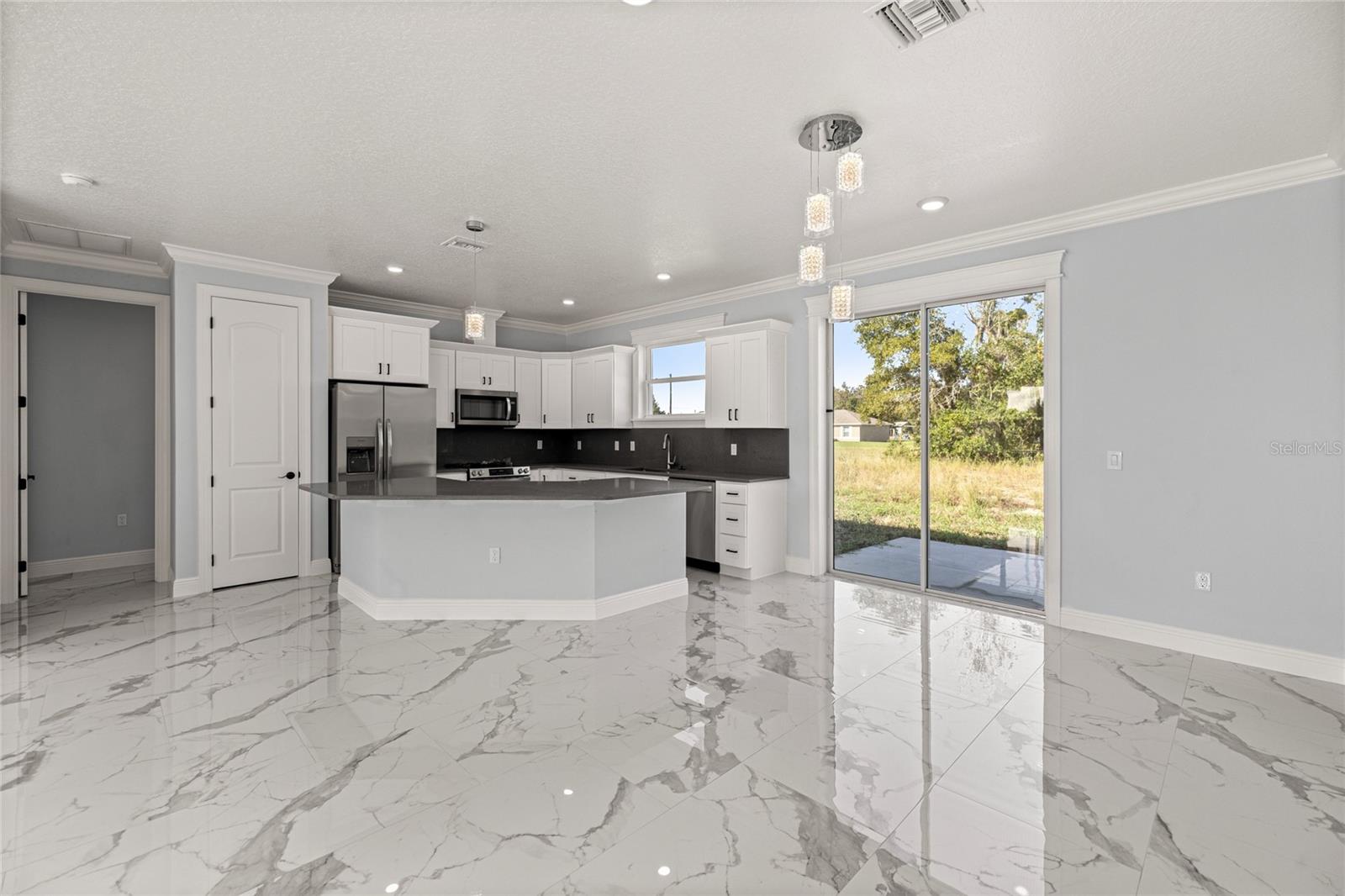 12390 SE 106TH CT, BELLEVIEW, FL, 34420