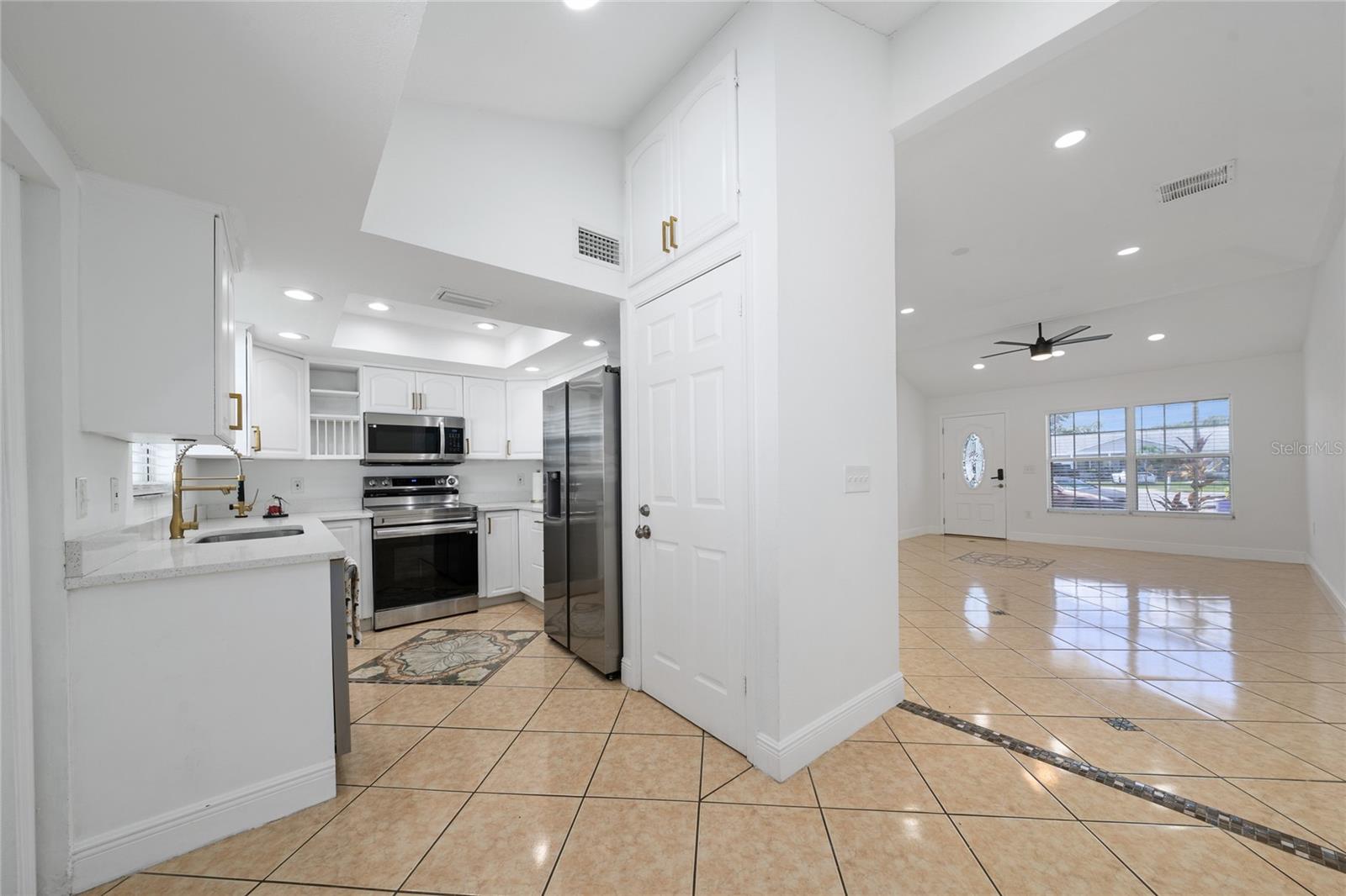 11231 STONE GATE CT, ORLANDO, FL, 32837