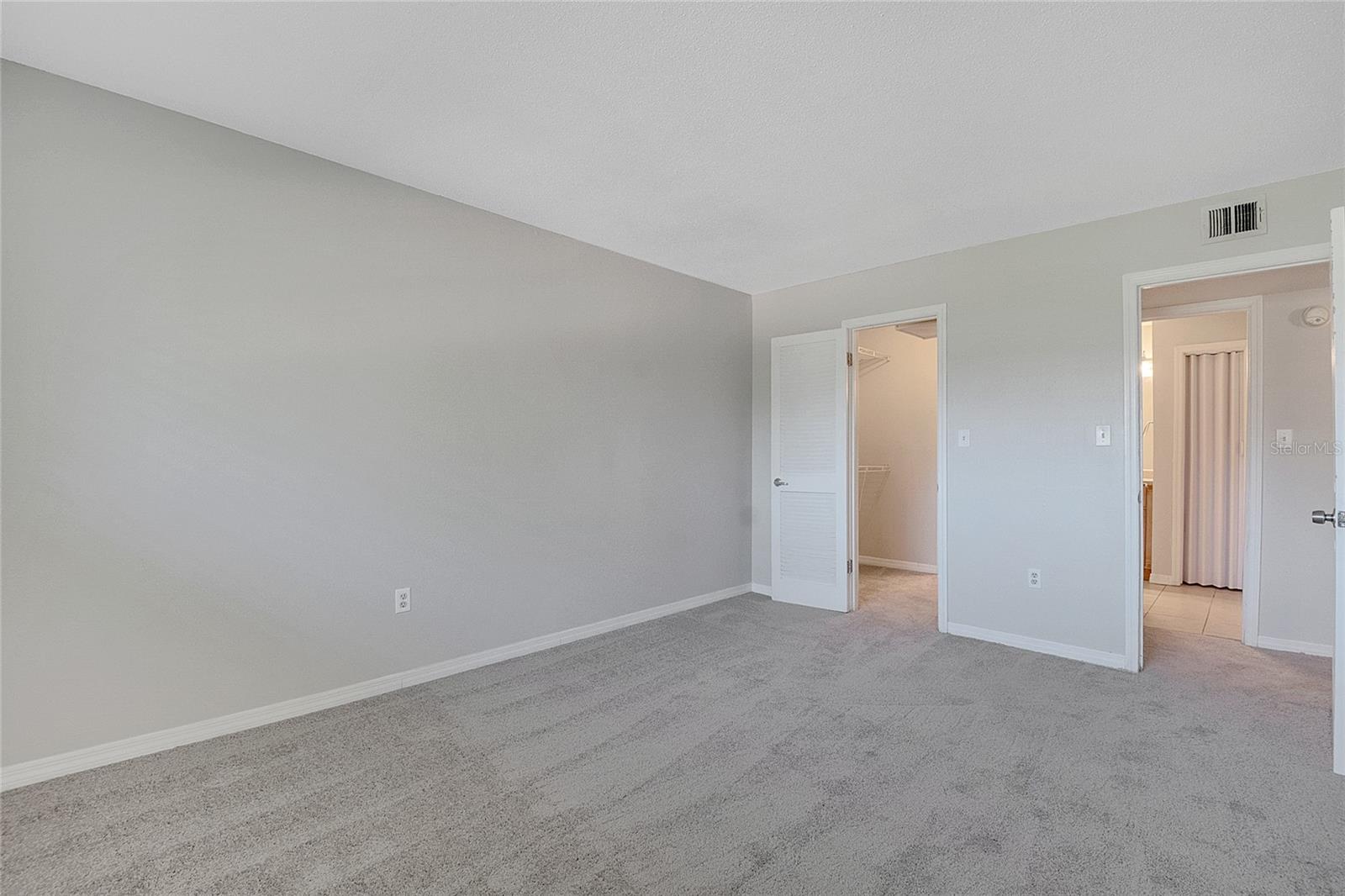 S5136332 Property Photo