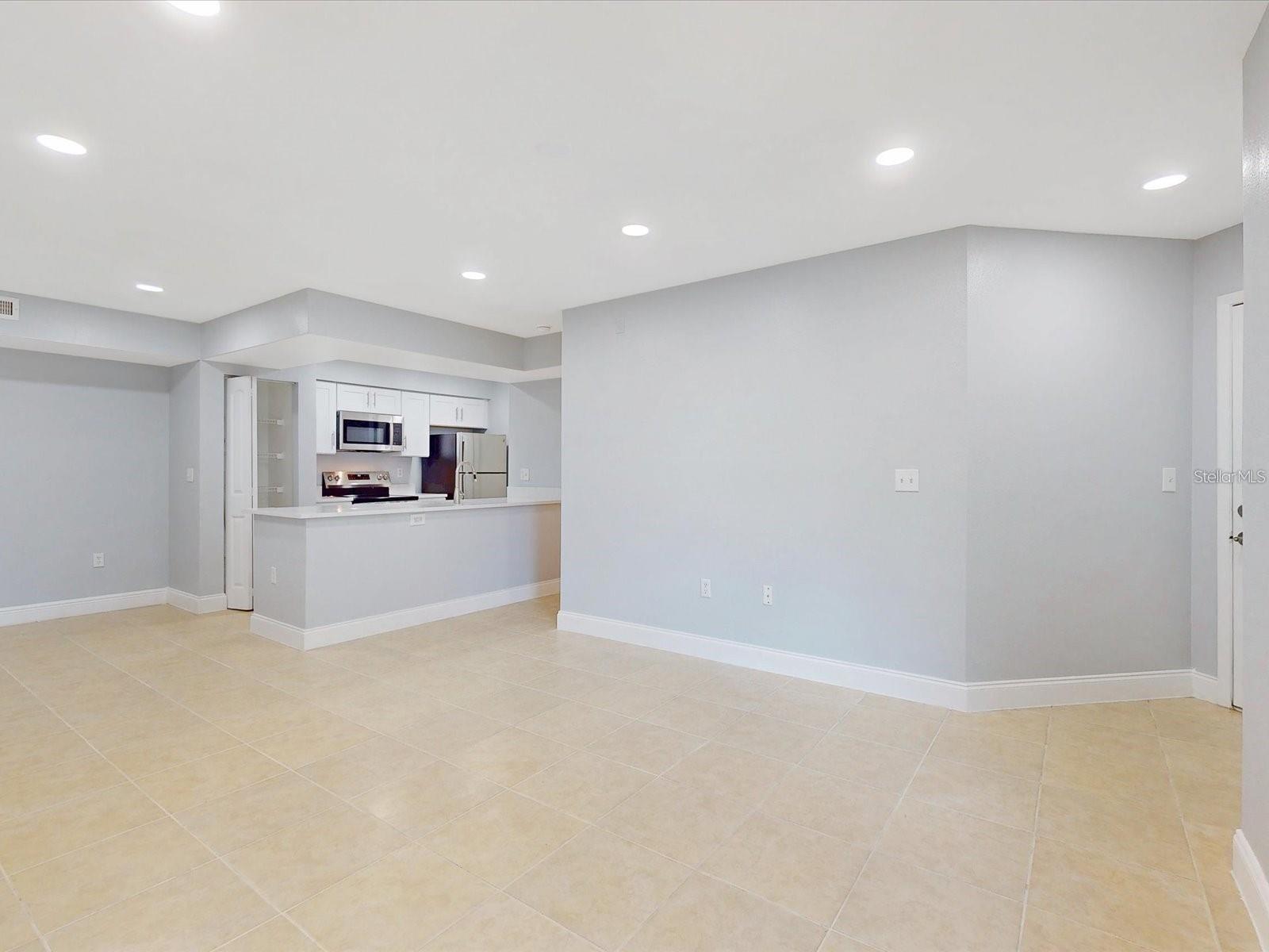 3032 PARKWAY BLVD #108, KISSIMMEE, FL, 34747