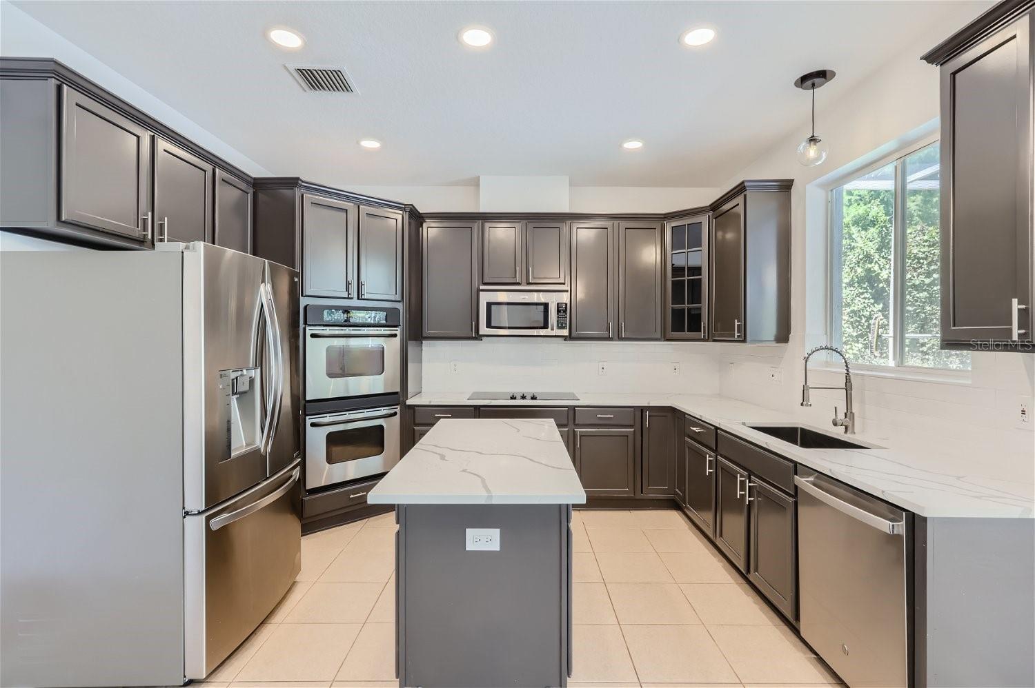 7436 NIGHT HERON DR, LAND O LAKES, FL, 34637