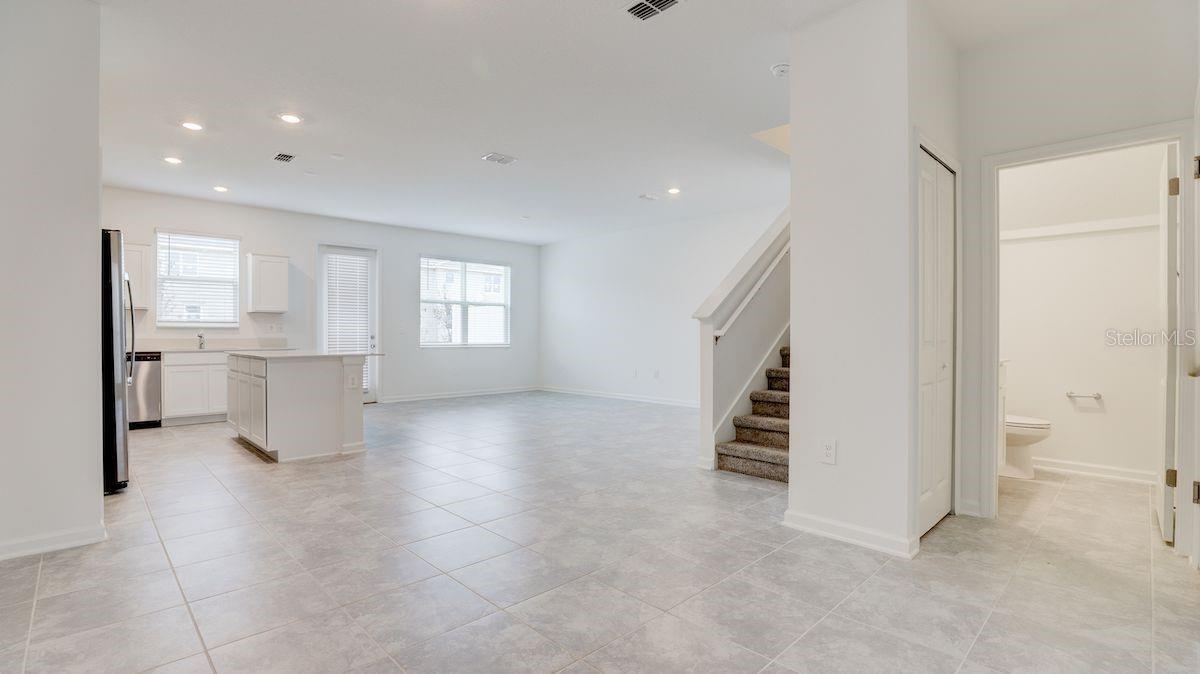 248 NINE IRON DR, DAVENPORT, FL, 33896