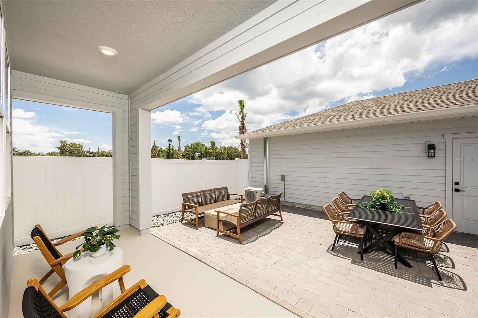 680 LOLA LANE, OVIEDO, FL, 32765