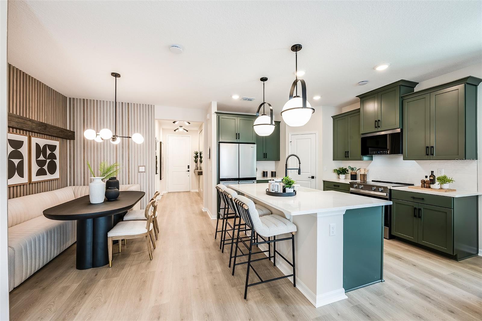 680 LOLA LANE, OVIEDO, FL, 32765