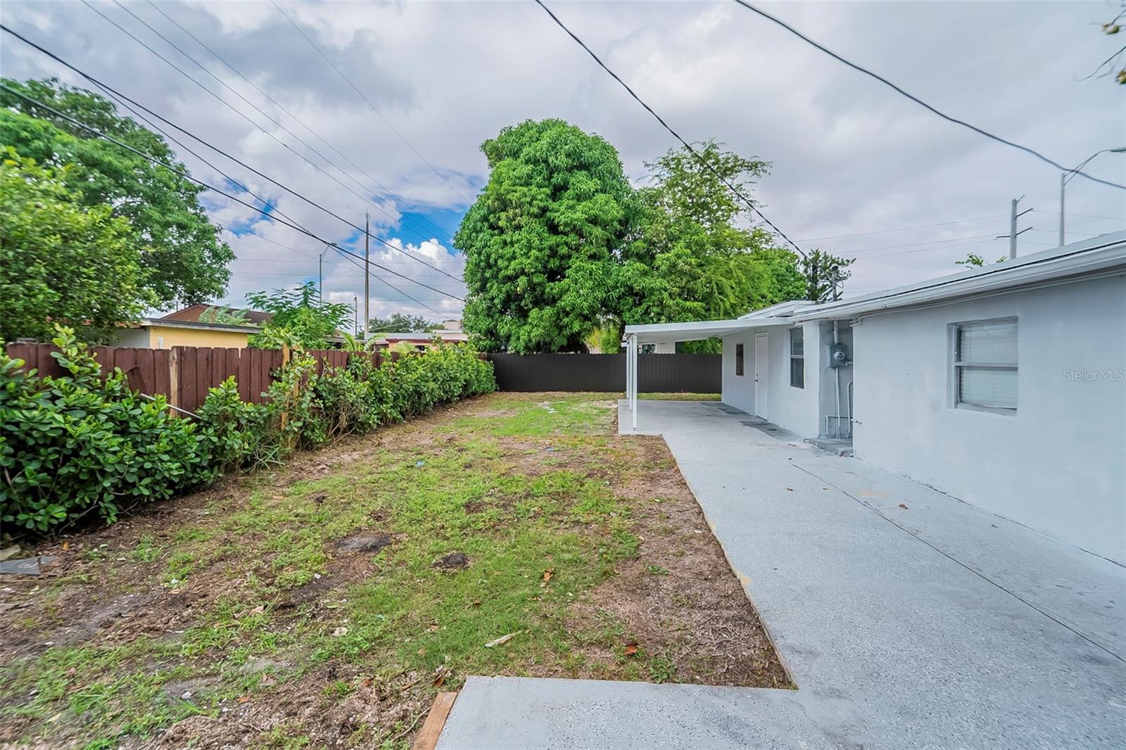 620 E 8TH ST, HIALEAH, FL, 33010