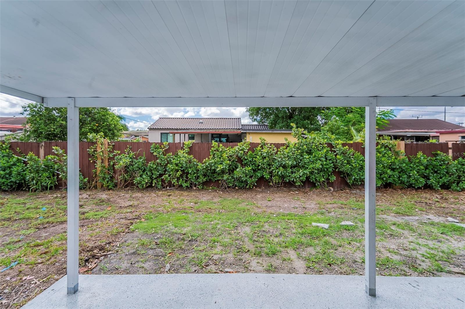 620 E 8TH ST, HIALEAH, FL, 33010