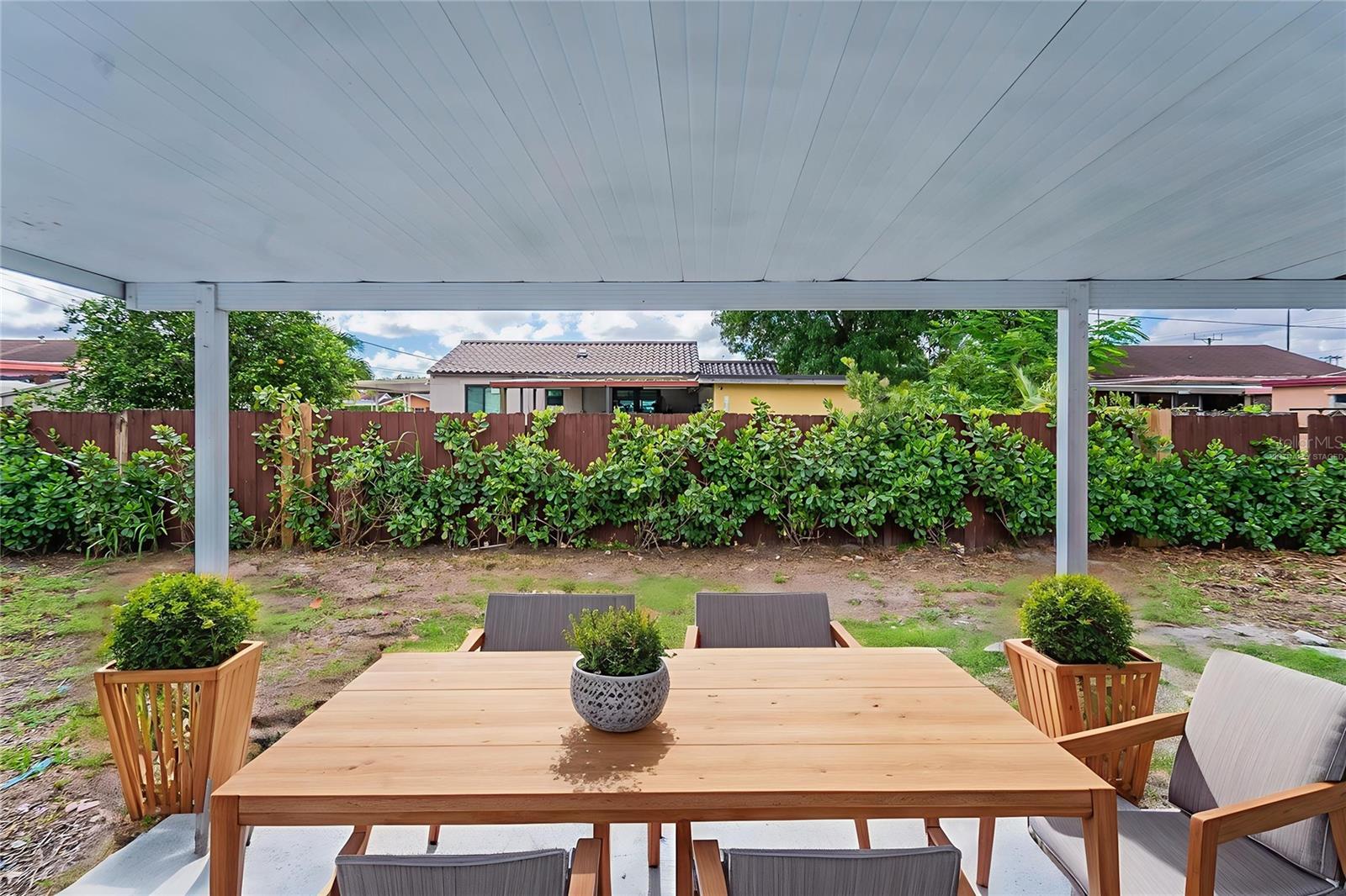 620 E 8TH ST, HIALEAH, FL, 33010