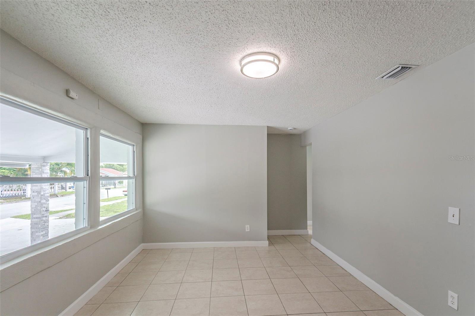 620 E 8TH ST, HIALEAH, FL, 33010