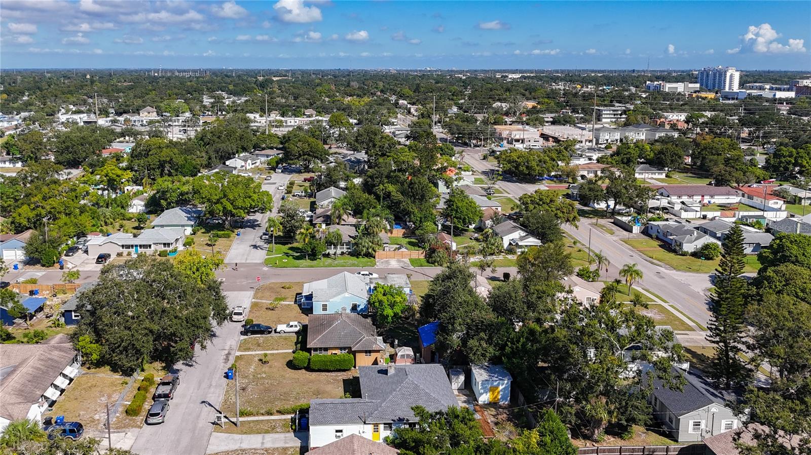 320 KINGSTON ST S, ST PETERSBURG, FL, 33711