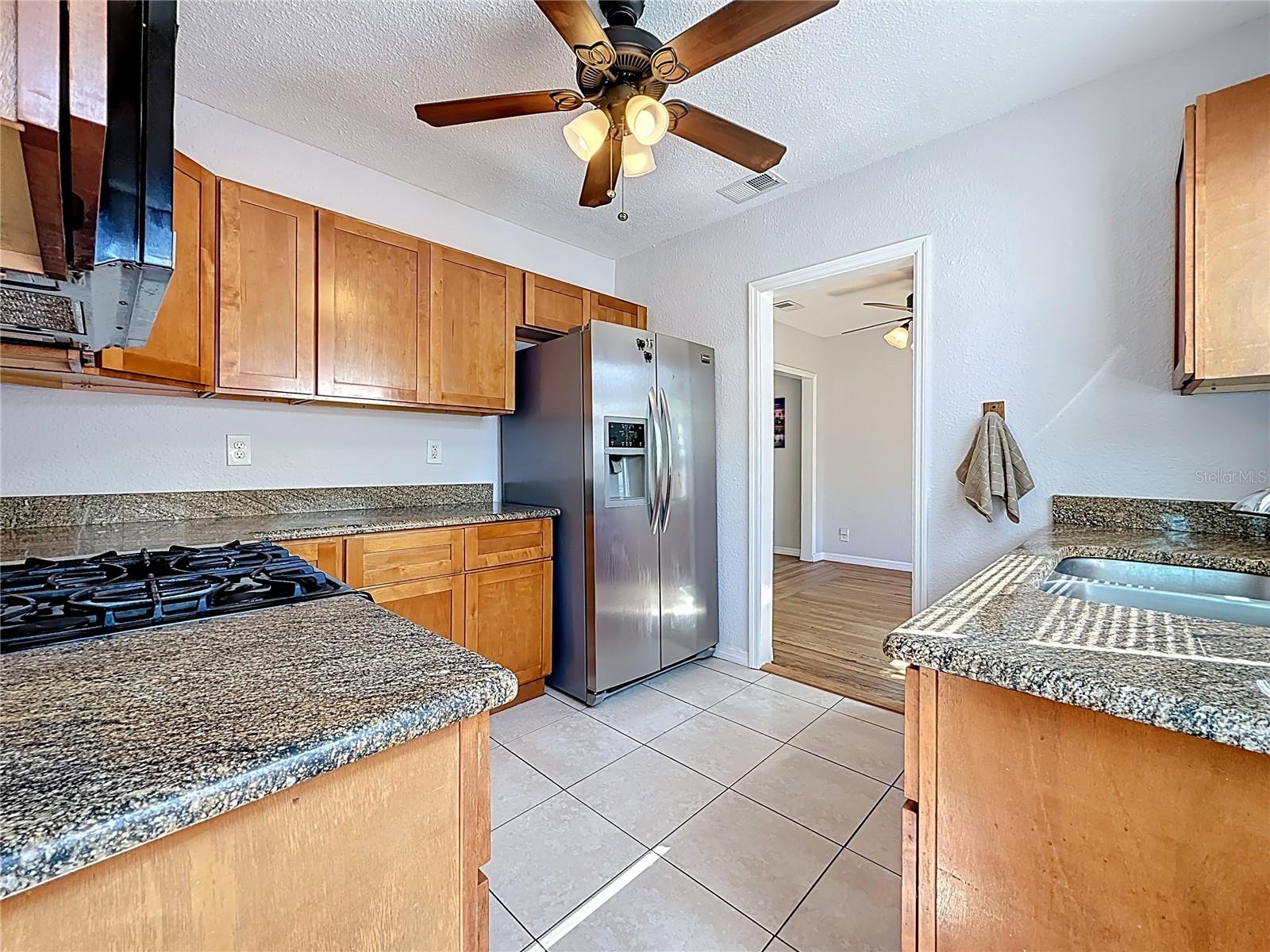 320 KINGSTON ST S, ST PETERSBURG, FL, 33711