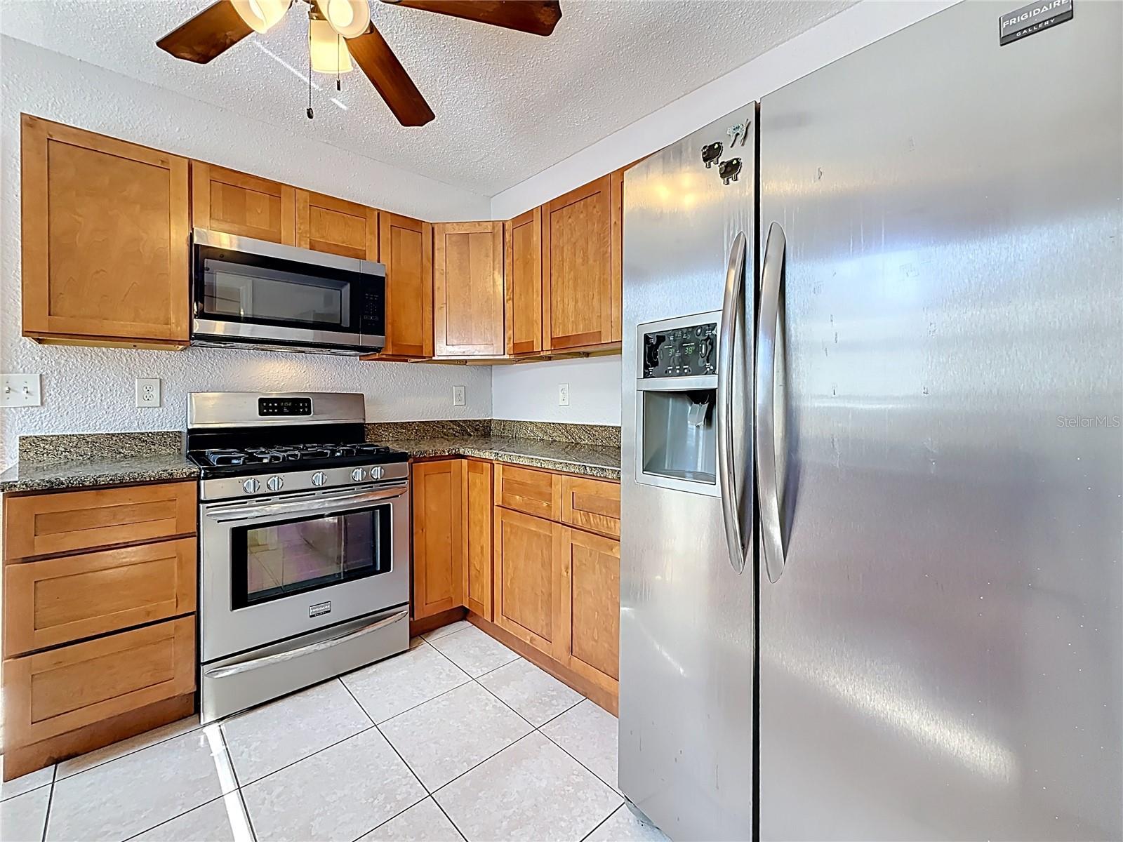 320 KINGSTON ST S, ST PETERSBURG, FL, 33711