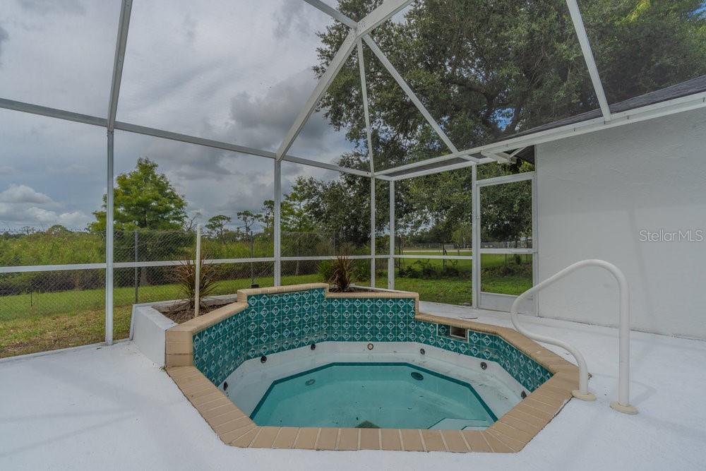 16275 HORIZON RD, NORTH FORT MYERS, FL, 33917