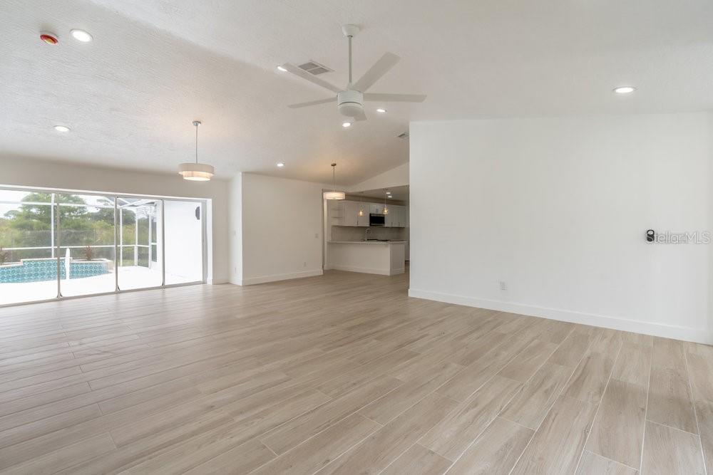 16275 HORIZON RD, NORTH FORT MYERS, FL, 33917