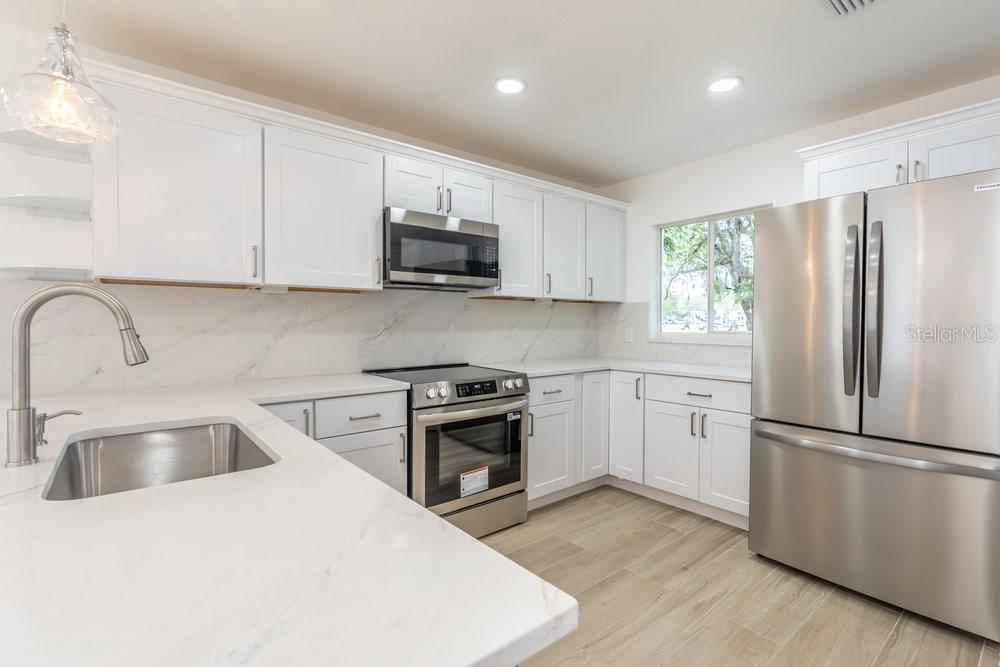 16275 HORIZON RD, NORTH FORT MYERS, FL, 33917