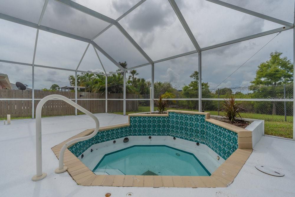 16275 HORIZON RD, NORTH FORT MYERS, FL, 33917