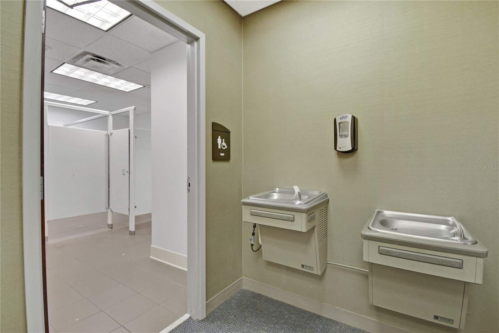 9512 SUNBEAM CENTER DR, JACKSONVILLE, FL, 32257