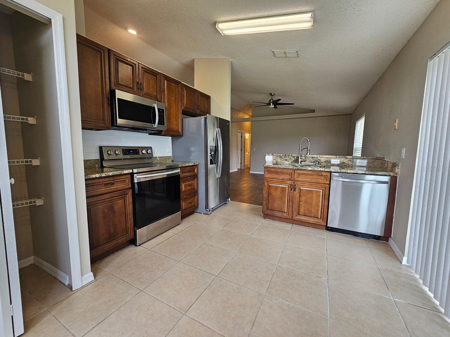 1528 RIDGE POINTE DR, ORLANDO, FL, 32808