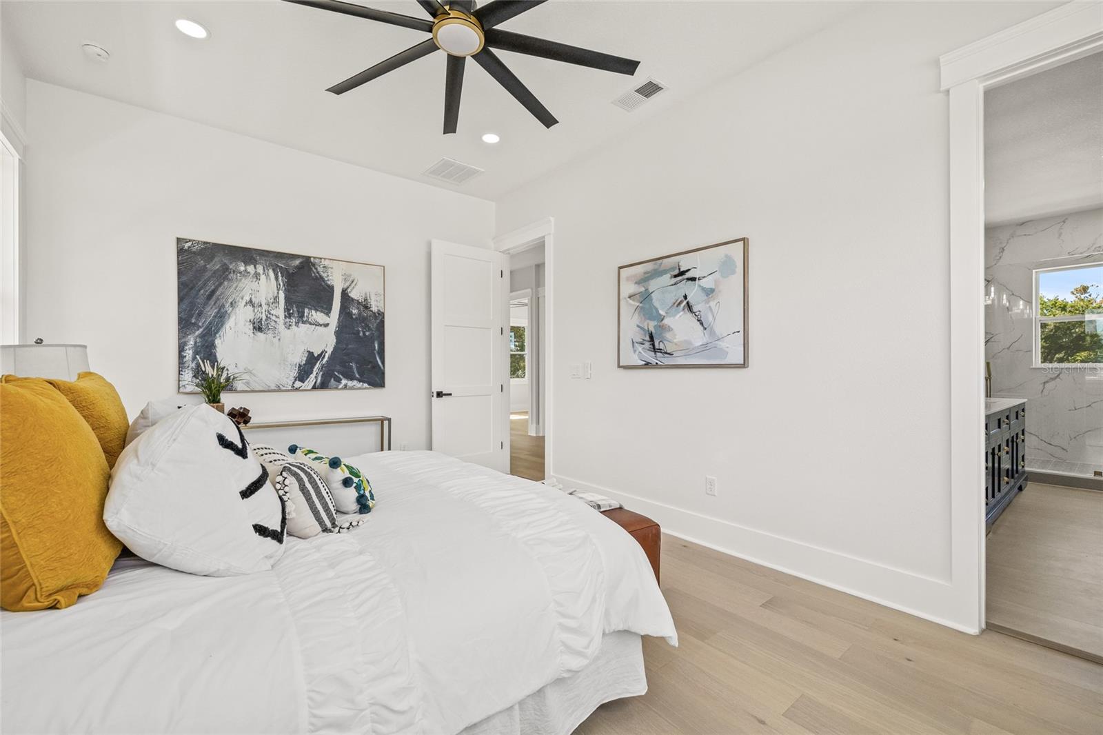 6901 3RD AVE N, ST PETERSBURG, FL, 33710