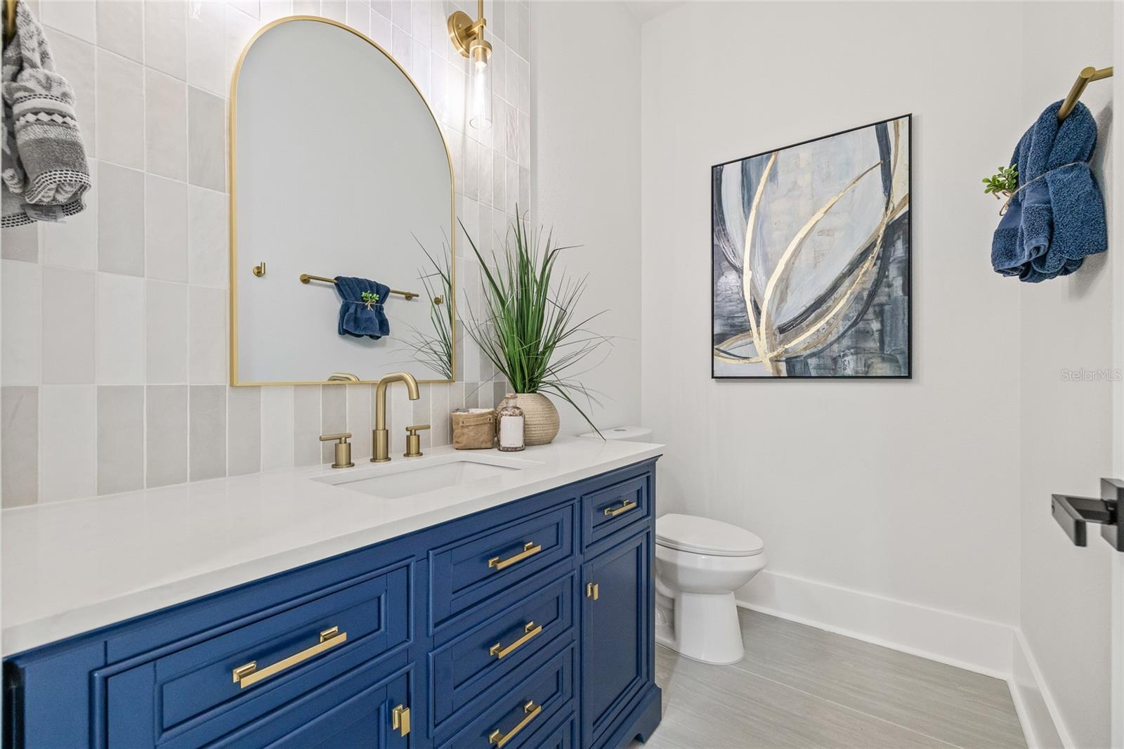 6901 3RD AVE N, ST PETERSBURG, FL, 33710