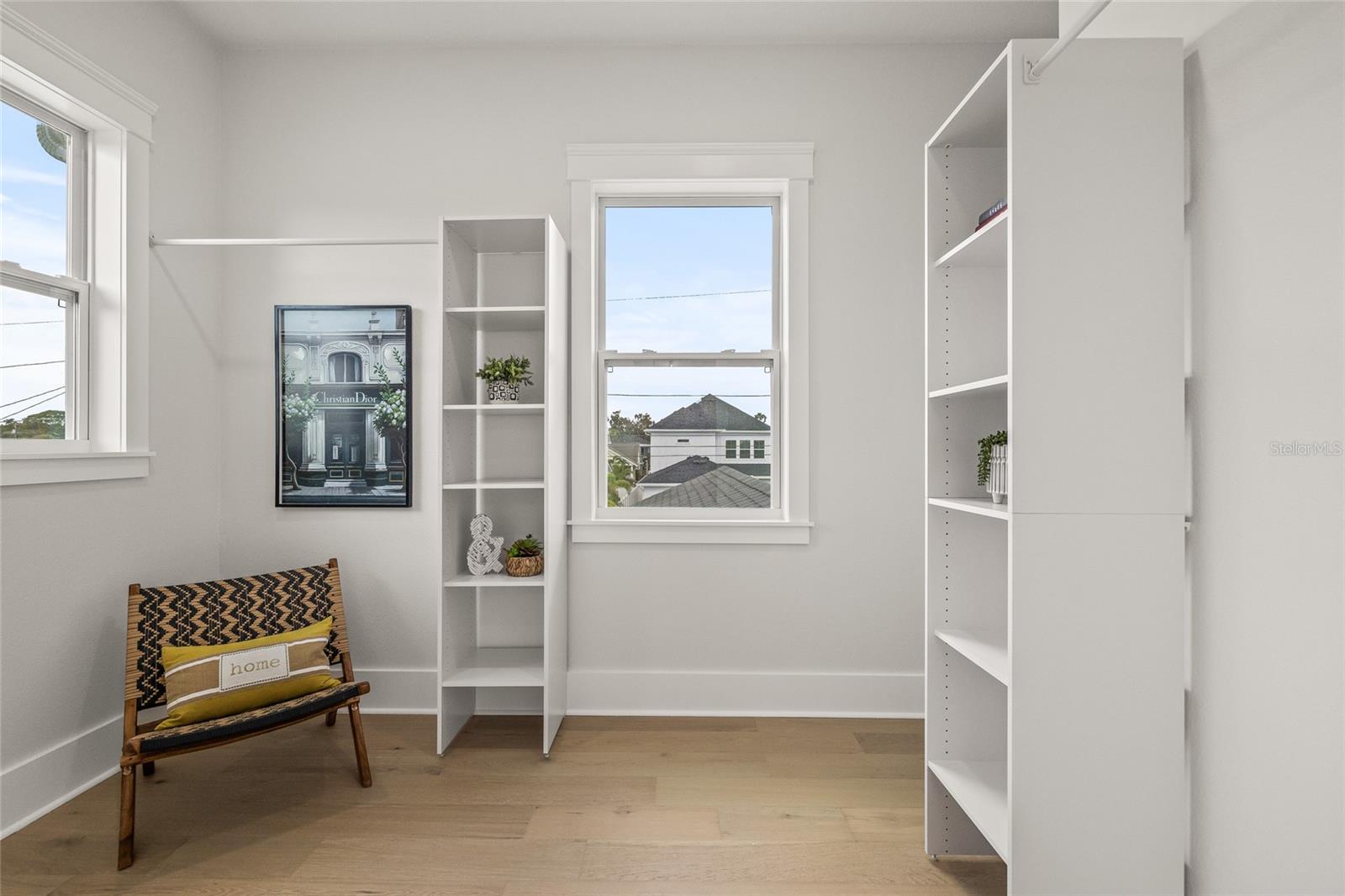 6901 3RD AVE N, ST PETERSBURG, FL, 33710