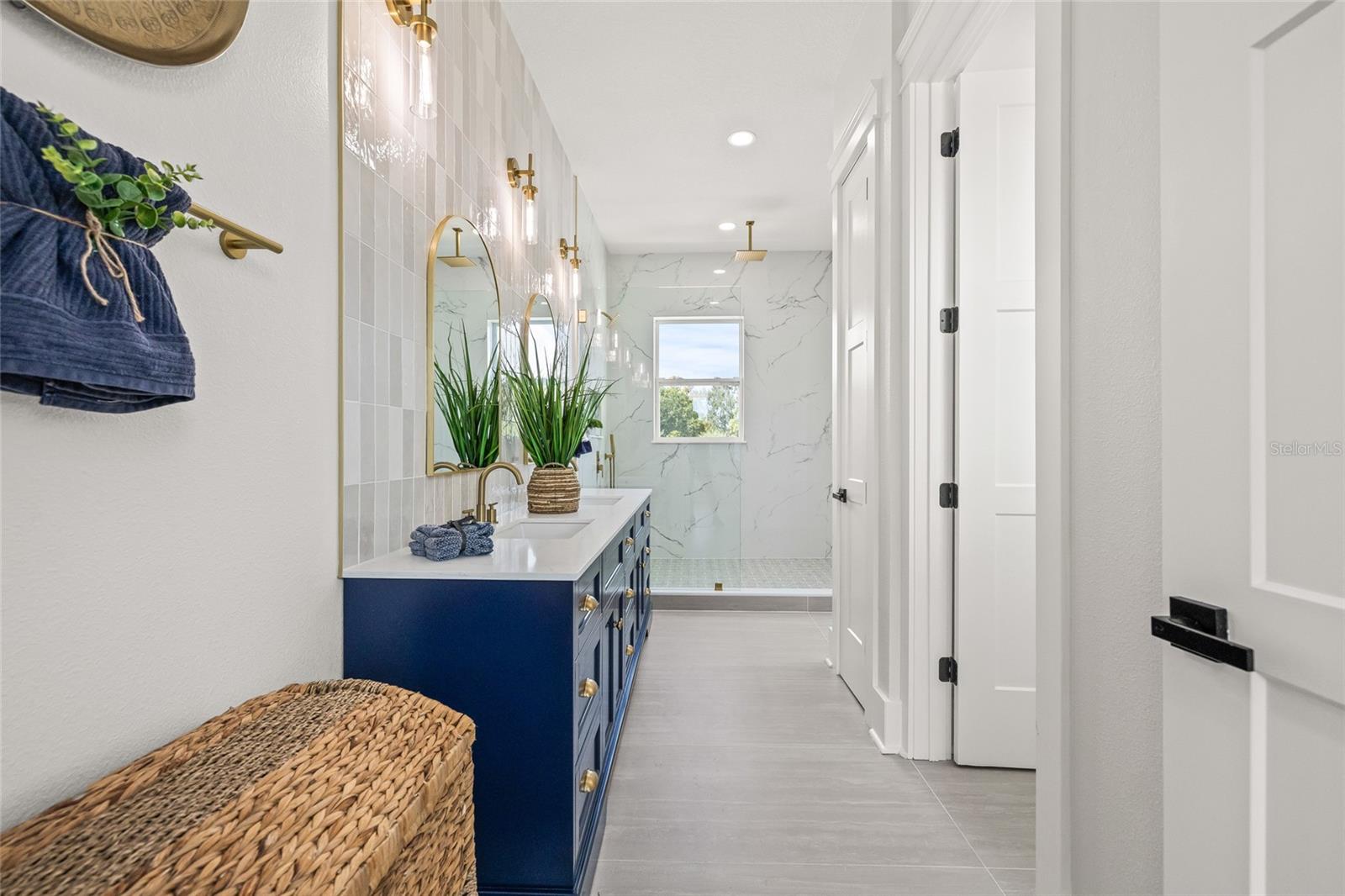 6901 3RD AVE N, ST PETERSBURG, FL, 33710