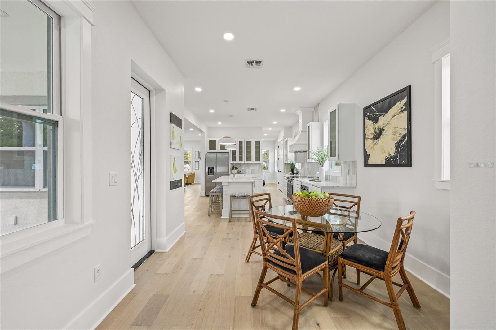 6901 3RD AVE N, ST PETERSBURG, FL, 33710