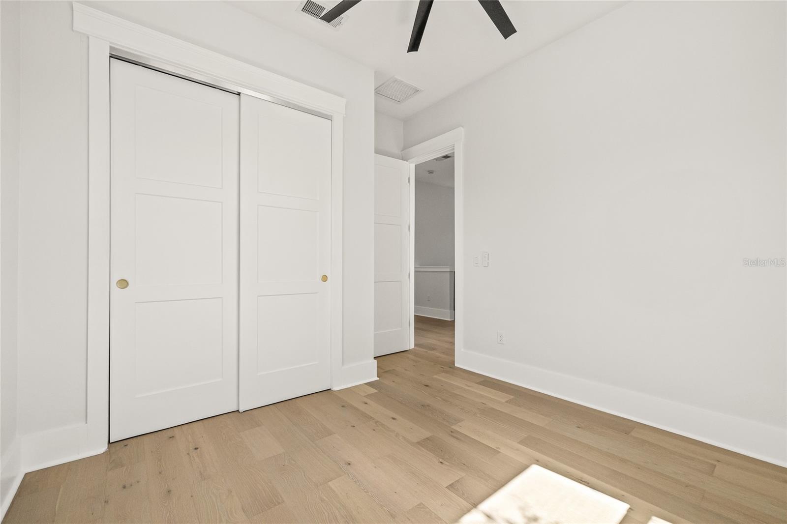 6901 3RD AVE N, ST PETERSBURG, FL, 33710