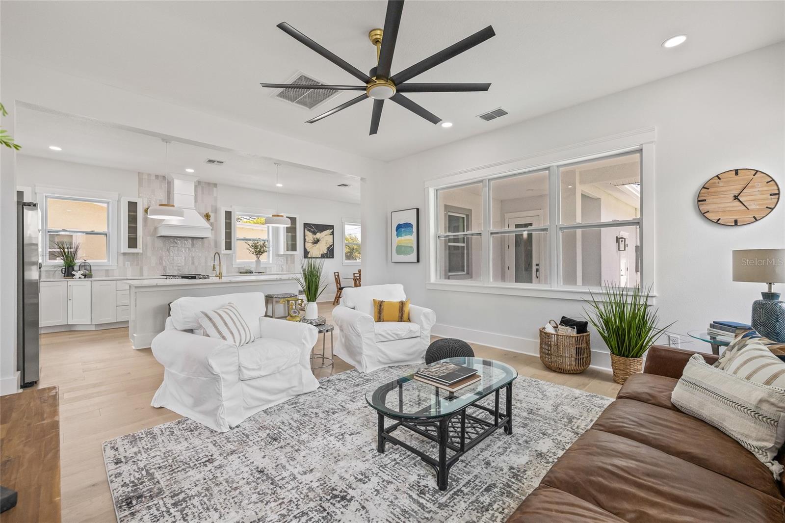 6901 3RD AVE N, ST PETERSBURG, FL, 33710