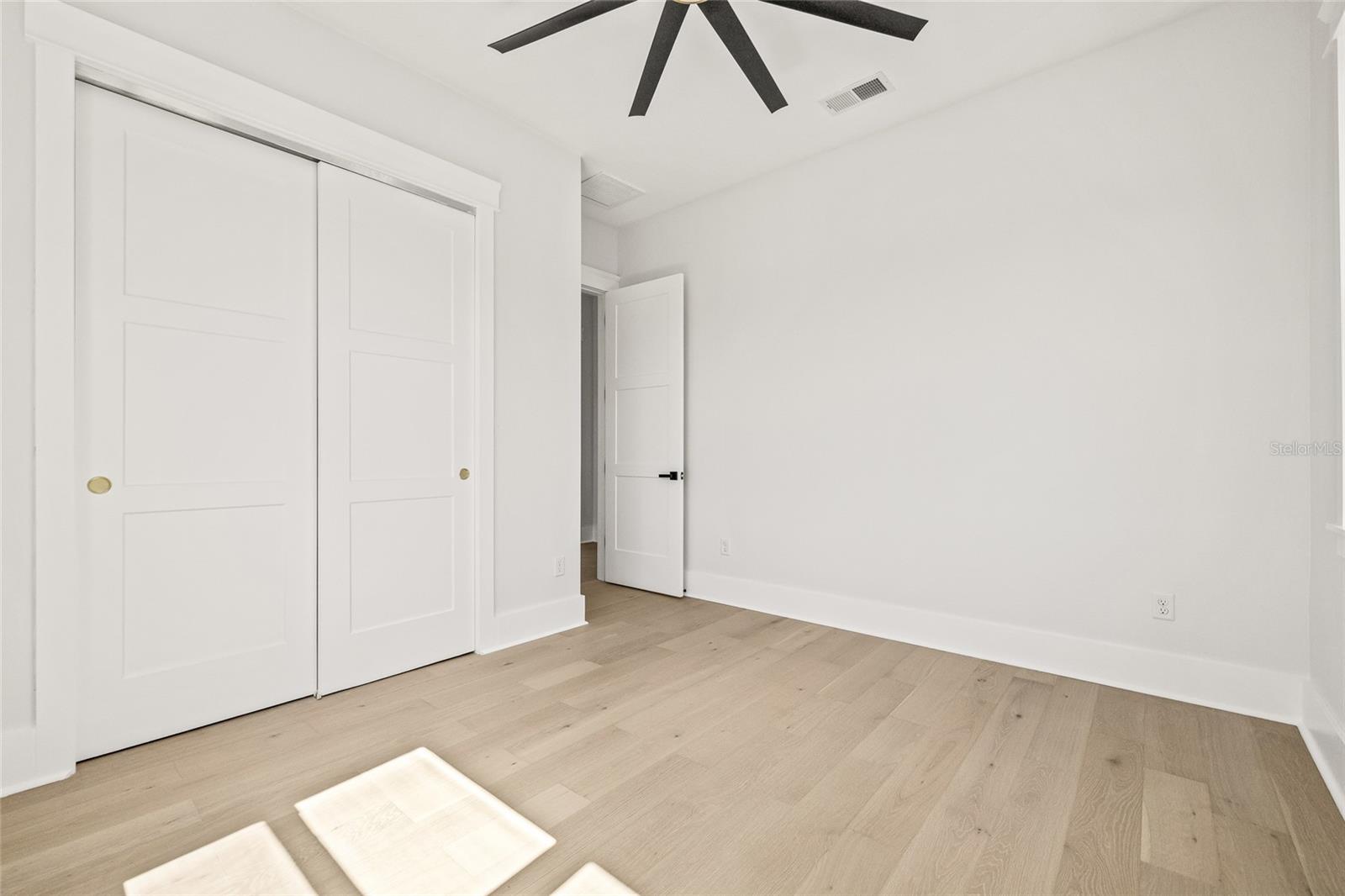 6901 3RD AVE N, ST PETERSBURG, FL, 33710