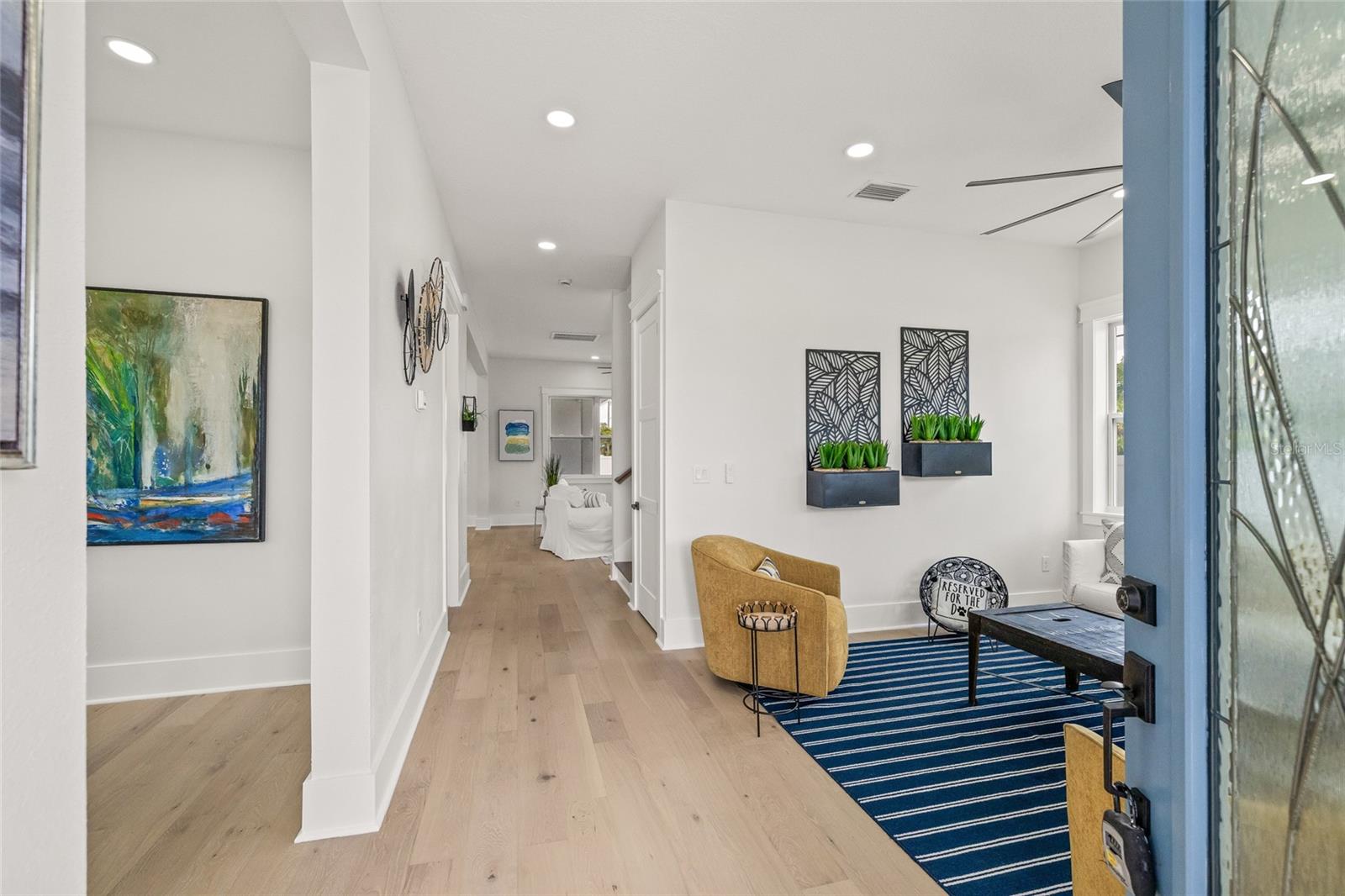 6901 3RD AVE N, ST PETERSBURG, FL, 33710