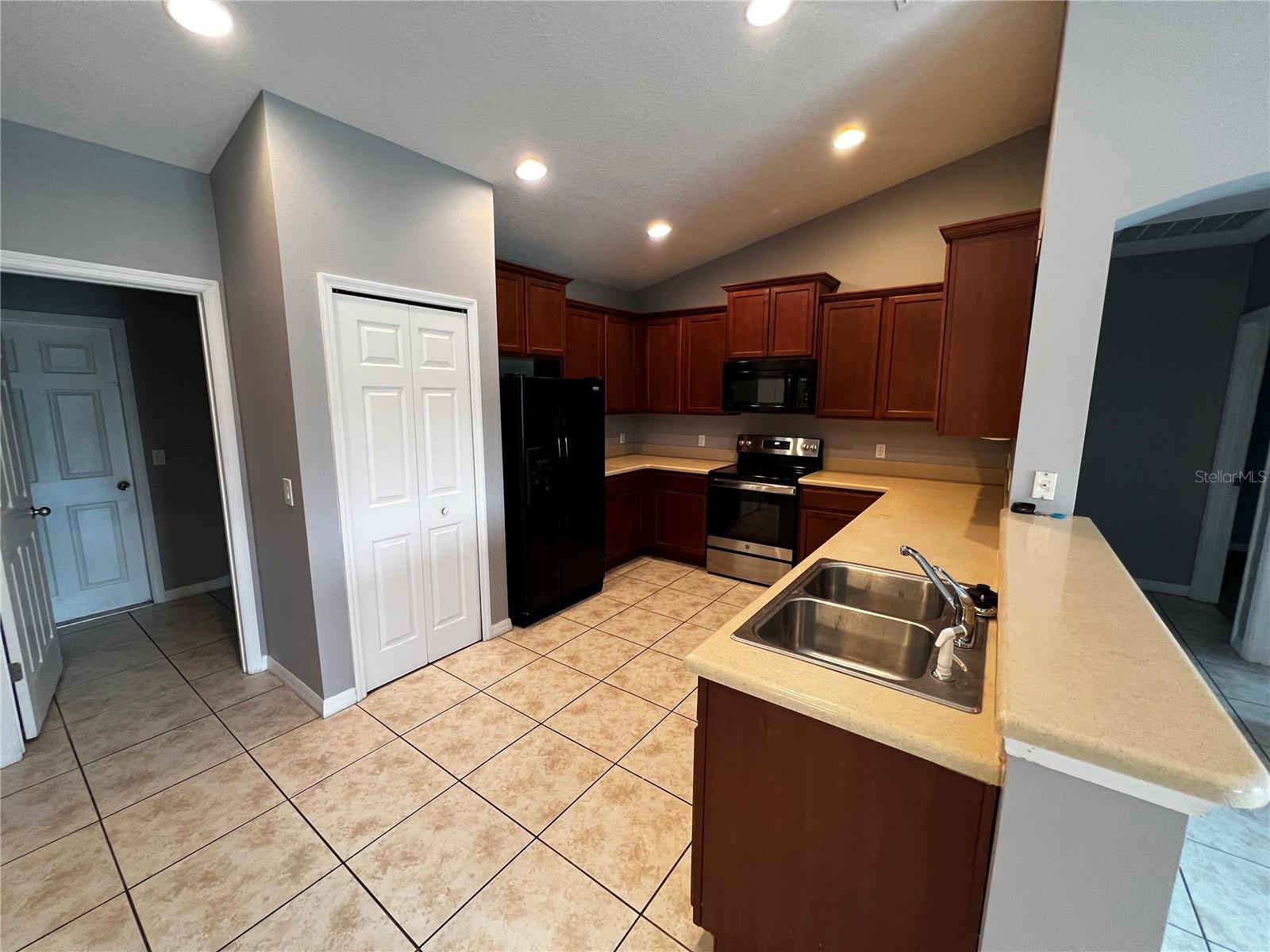 3606 SAIL HARBOR DR, KISSIMMEE, FL, 34746