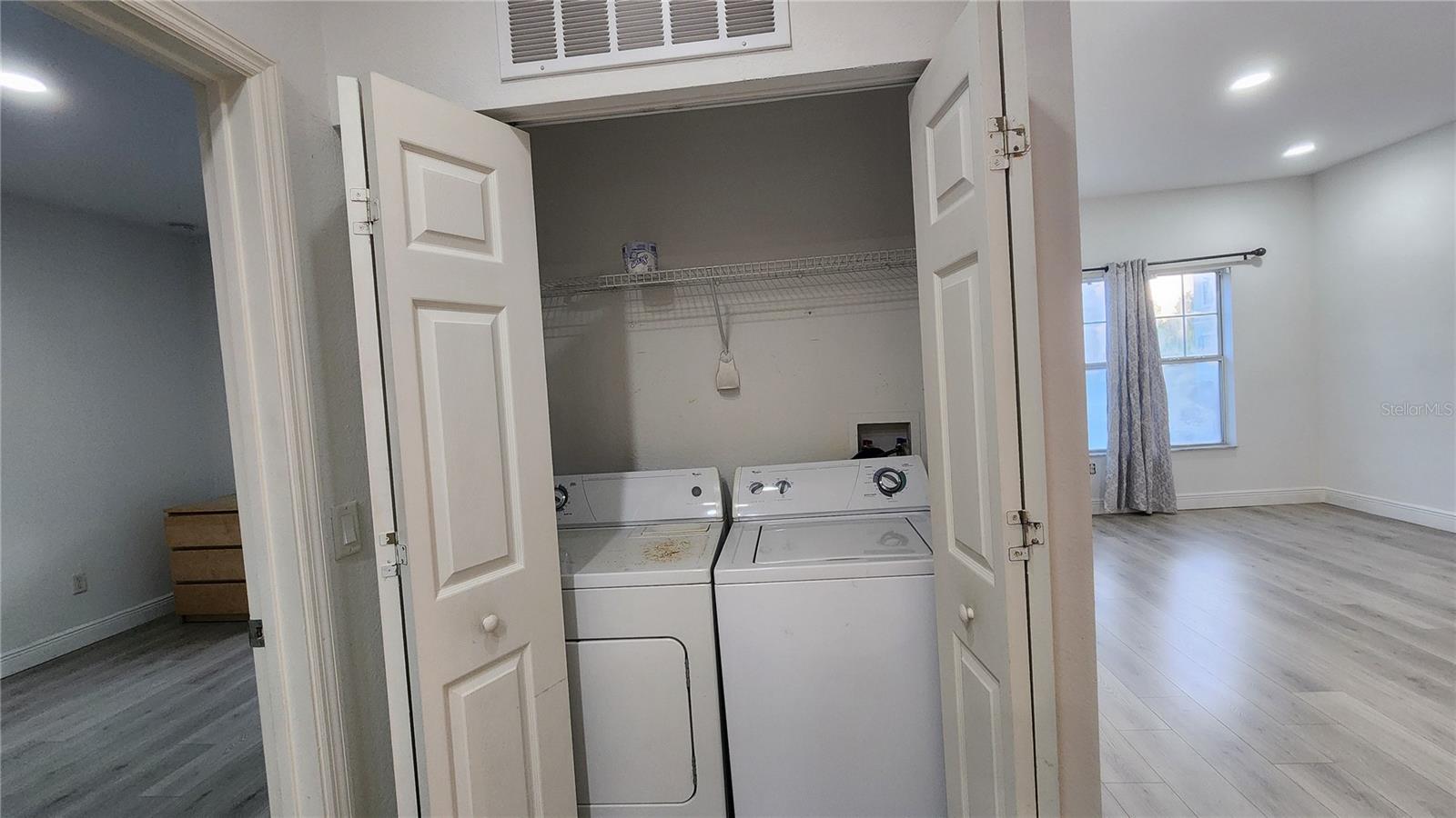 2316 GRAND CENTRAL PKWY #10, ORLANDO, FL, 32839