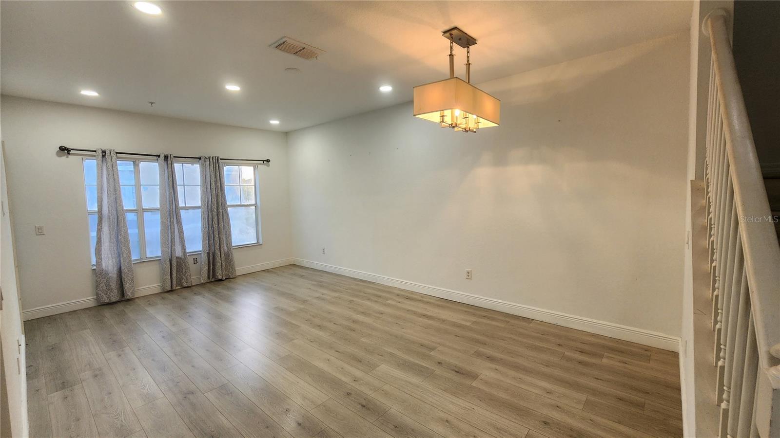 2316 GRAND CENTRAL PKWY #10, ORLANDO, FL, 32839