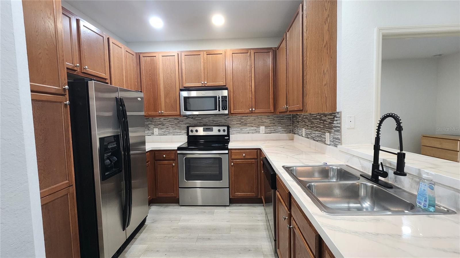 2316 GRAND CENTRAL PKWY #10, ORLANDO, FL, 32839