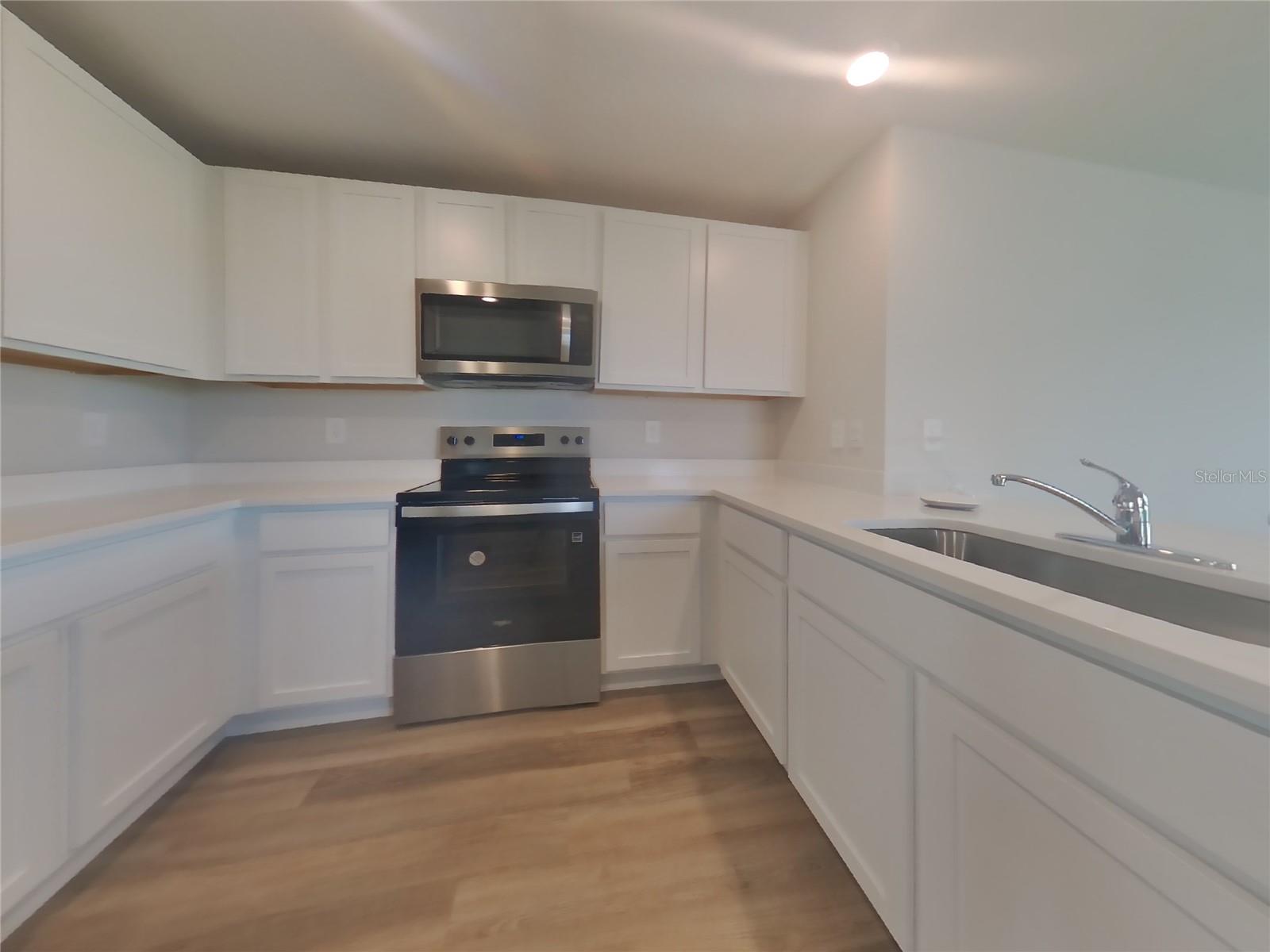 10726 HIDDEN BANKS GLN, PARRISH, FL, 34219