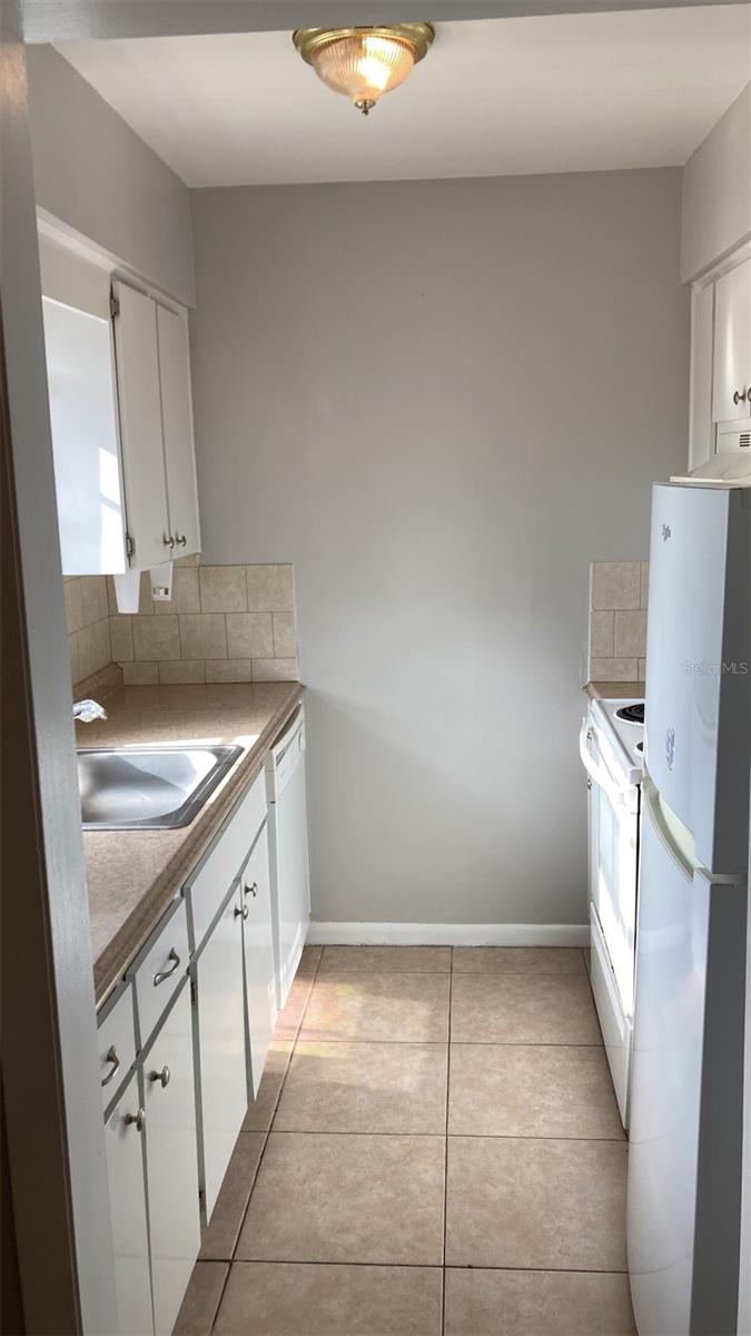 3718 W MCKAY AVE #206, TAMPA, FL, 33609