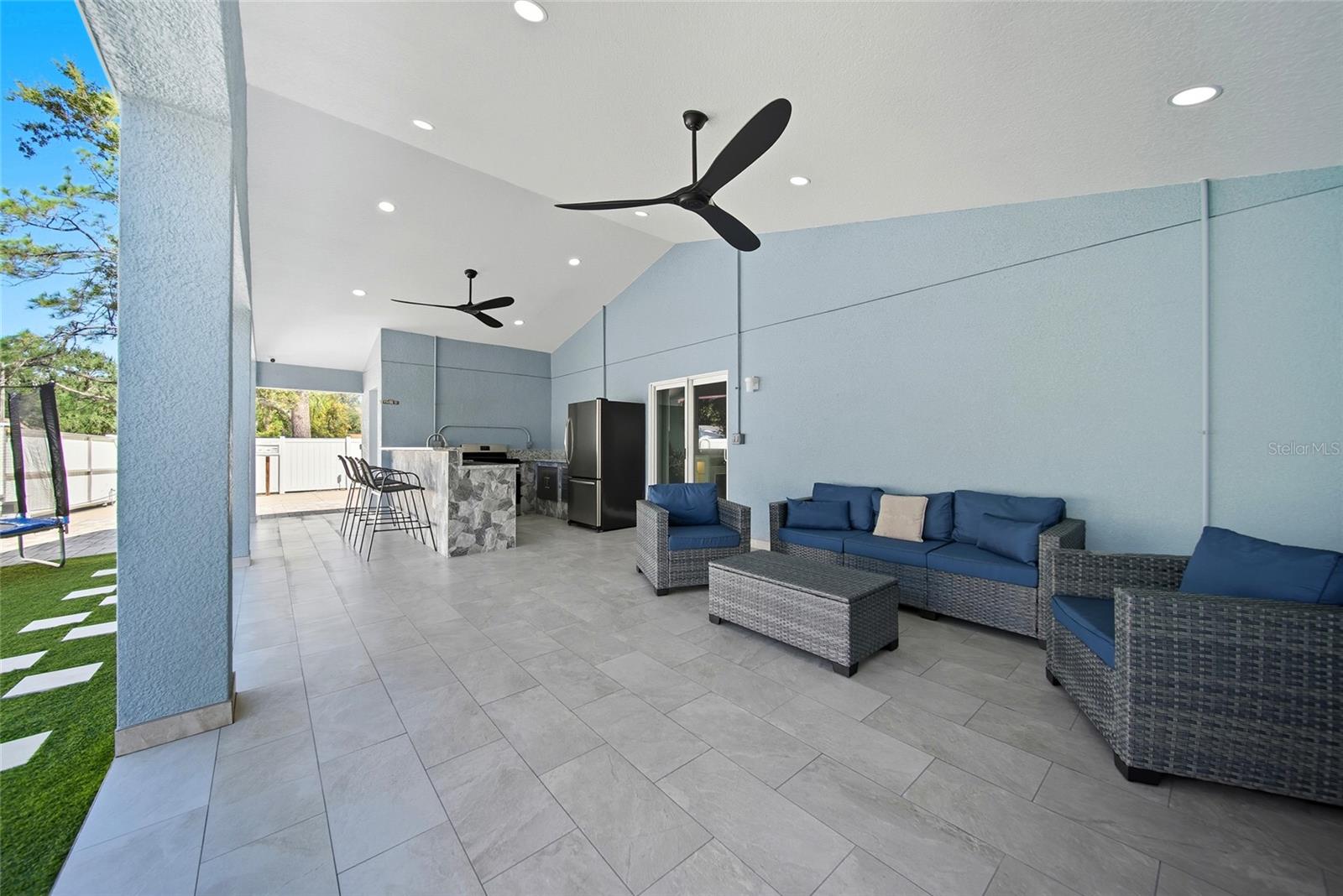 12421 PEPPERFIELD DR, TAMPA, FL, 33624