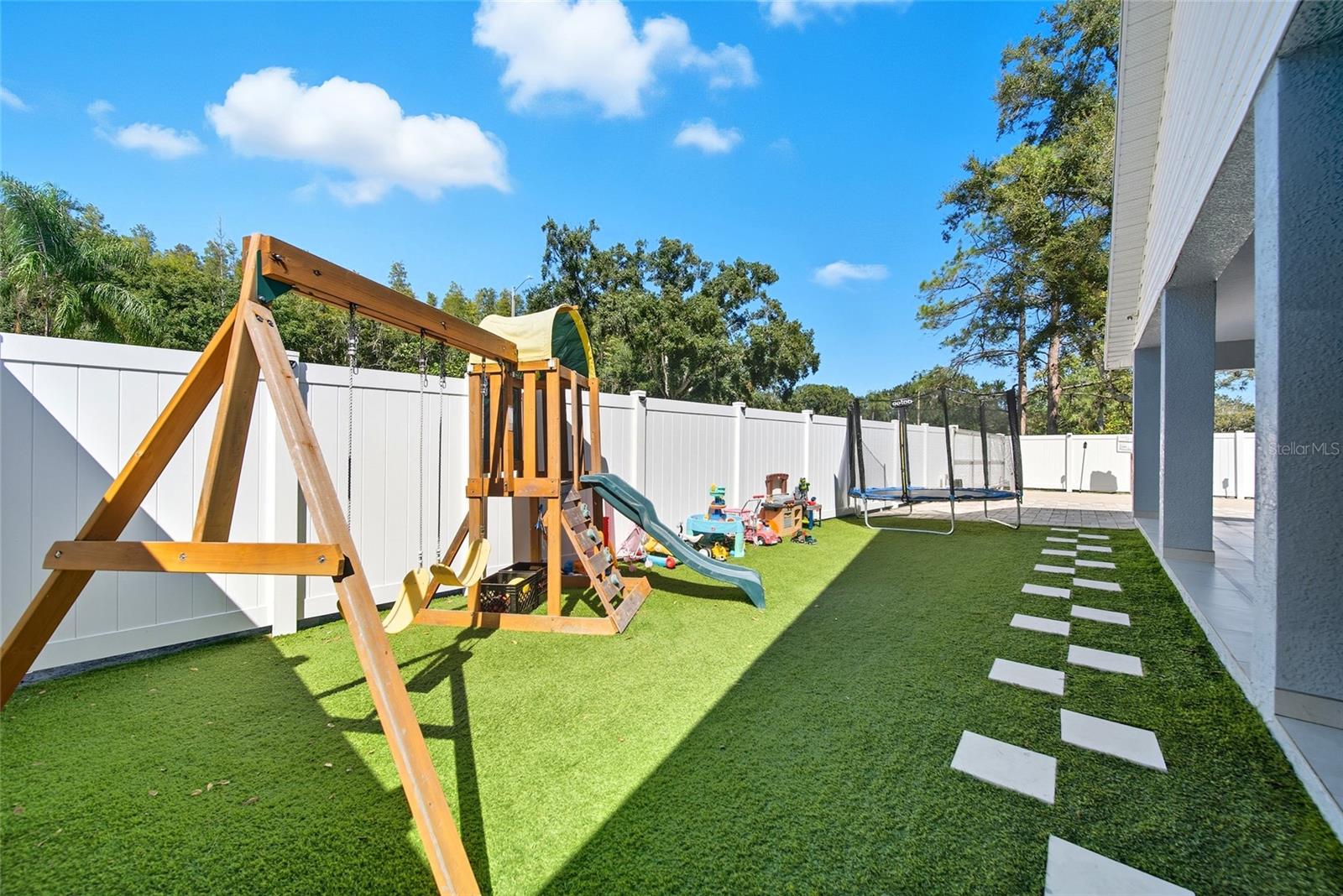 12421 PEPPERFIELD DR, TAMPA, FL, 33624