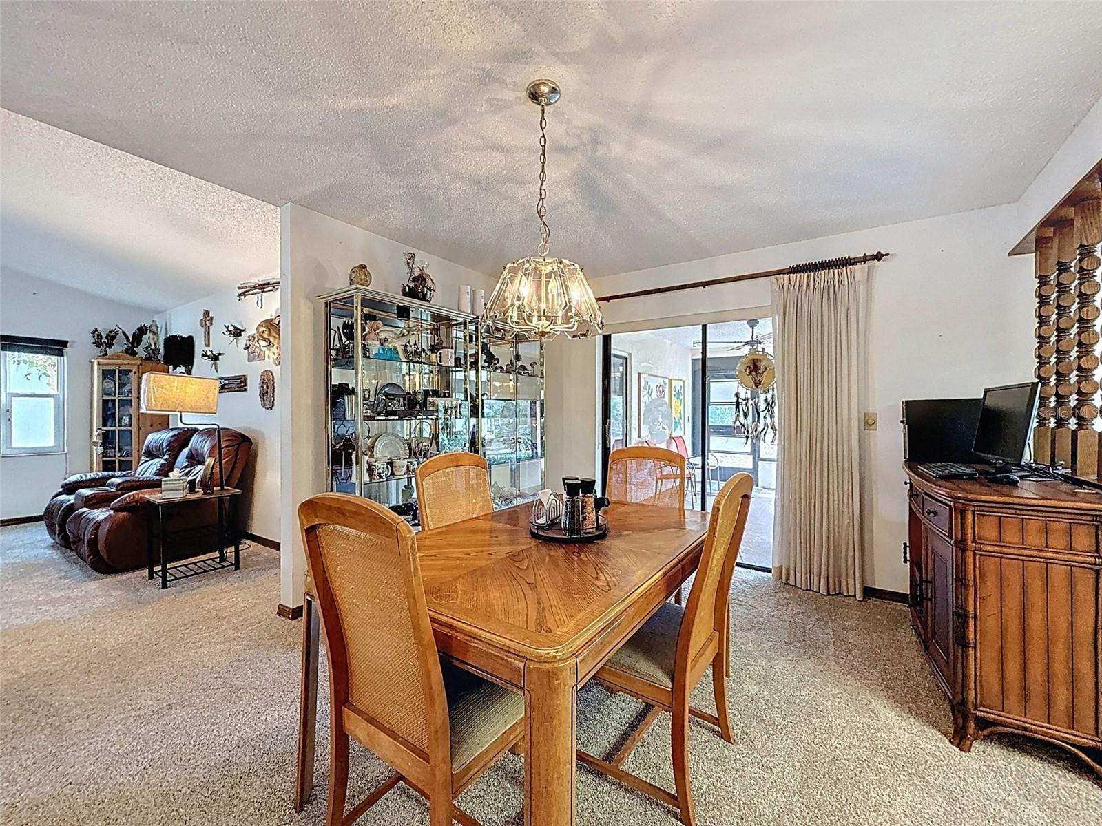 8950 HERNANDO WAY, WEEKI WACHEE, FL, 34613